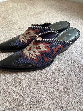 VINTAGE BCBGirls Purple Snake Leather Western Mules Clogs Y2K 8.5B boho festival